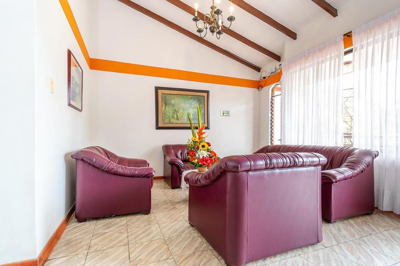 Hotel Puerta Del Sol Popayan Exterior photo